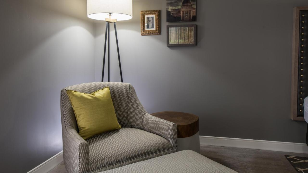 Hotel Indigo Hattiesburg By Ihg Bilik gambar