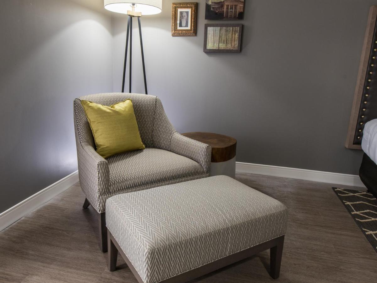 Hotel Indigo Hattiesburg By Ihg Bilik gambar